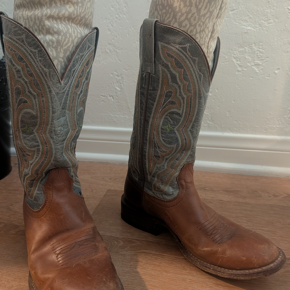 Women's Brown and Teal Western Boots